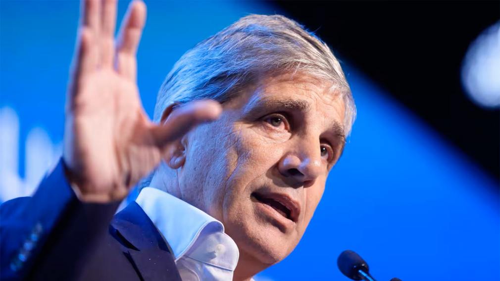 Tras el desplome, Caputo habla de “error de interpretación” del mercado